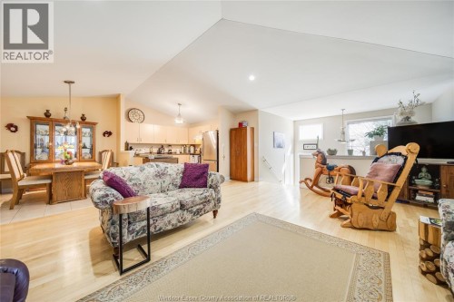 1739 Castleton Avenue, Windsor, ON 