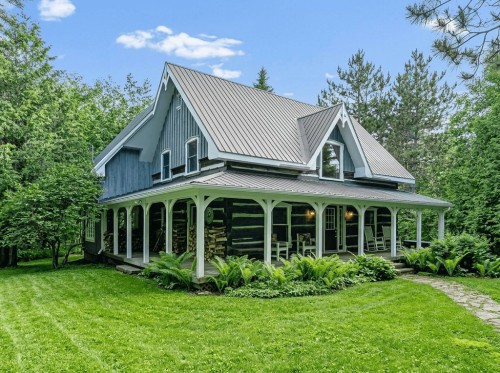 Extérieur - 120 Ch. Maxwell, La Pêche, QC 