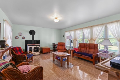 Living Room - 67 Rg Duncan, Saint-Chrysostome, QC 
