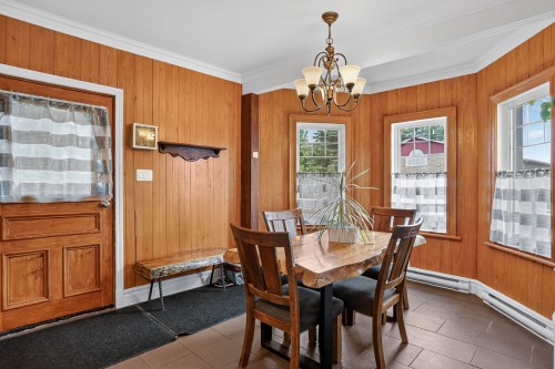 Salle à manger - 1485 Rue Principale, Saint-Stanislas, QC 