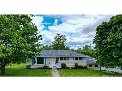 22 Henderson Rd, Saint John, NB 