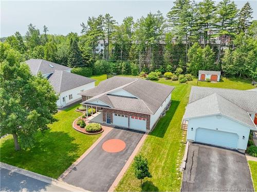 32 Barbara Crt, Fredericton, NB 