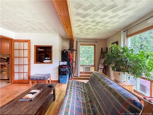 28 Main St, Doaktown, NB 