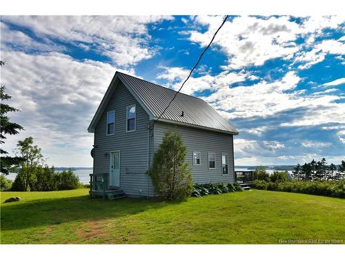 15 Mitchell Crt, Welshpool, NB 