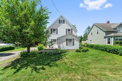 1205 Amirault ST Dieppe, NB E1A 1E1