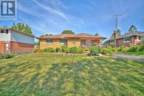 316 BOWEN ROAD  Fort Erie (Central), ON L2A 2Y9