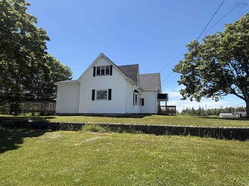 45 Franks Road, West Pubnico, NS 
