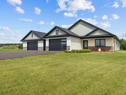 143 Wharf Road  Nine Mile Creek, PE C0A 1H2