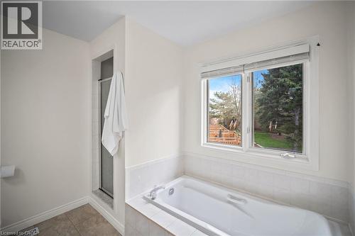320 Hamilton Drive Unit# 10, Ancaster, ON 
