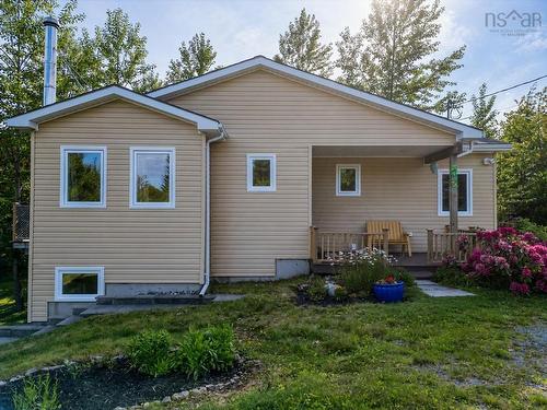44 Bullfrog Lane, Bear Cove, NS 
