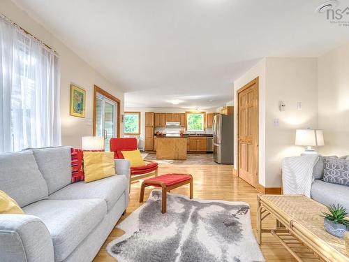 44 Bullfrog Lane, Bear Cove, NS 