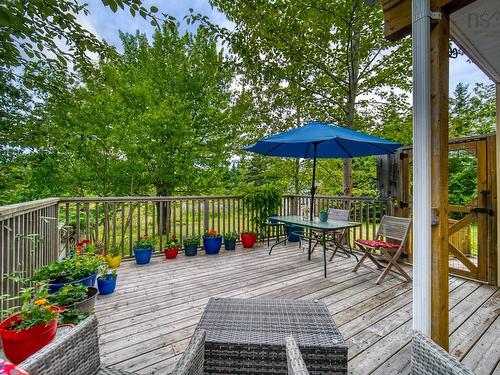44 Bullfrog Lane, Bear Cove, NS 