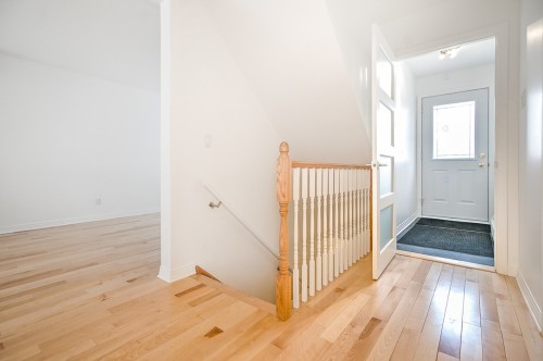 Hall d'entrée/Vestibule - 326 Rue Hepworth, Montréal (Lasalle), QC - Indoor Photo Showing Other Room