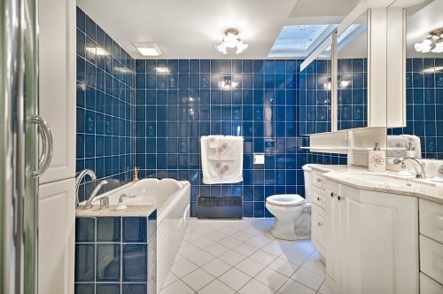 Salle de bains - 326 Rue Hepworth, Montréal (Lasalle), QC - Indoor Photo Showing Bathroom
