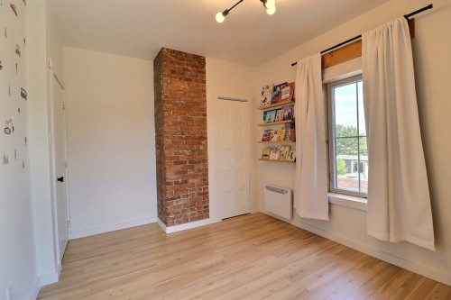 Chambre à coucher - 364 Av. Privat, Taschereau, QC 