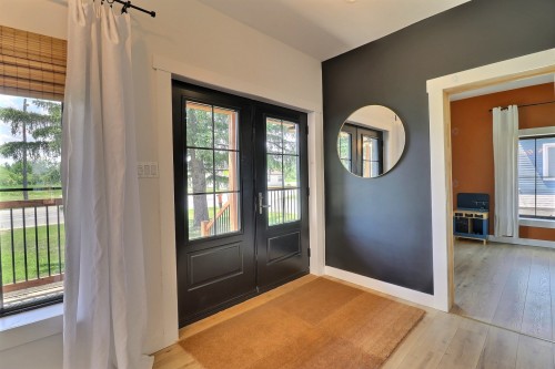 Hall d'entrée/Vestibule - 364 Av. Privat, Taschereau, QC 