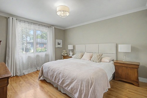 Master Bedroom - 1825 Rue De Bedford, Saint-Bruno-De-Montarville, QC - Indoor Photo Showing Bedroom