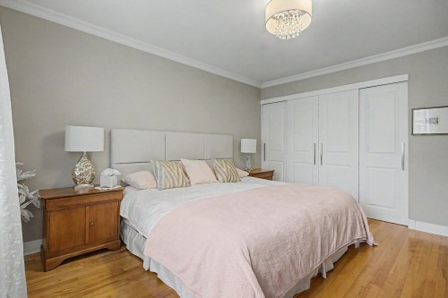 Master Bedroom - 1825 Rue De Bedford, Saint-Bruno-De-Montarville, QC - Indoor Photo Showing Bedroom