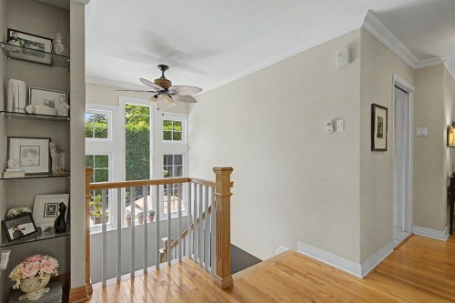 Passageway - 1825 Rue De Bedford, Saint-Bruno-De-Montarville, QC - Indoor Photo Showing Other Room