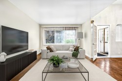 Salon - 