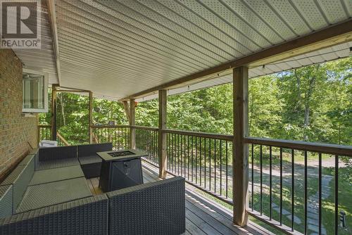9 Cameron Rd, Heyden, ON 