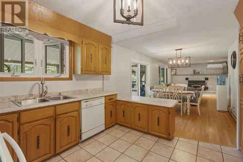 9 Cameron Rd, Heyden, ON 