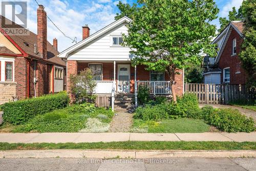 295 KESWICK COURT  Hamilton (Delta), ON L8K 2S6