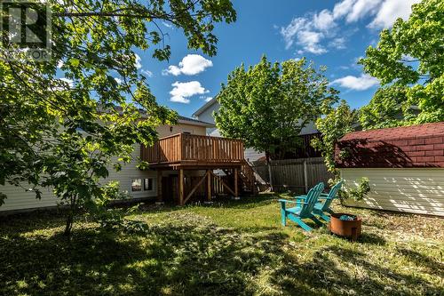 16 Grandy Crescent, Mount Pearl, NL 