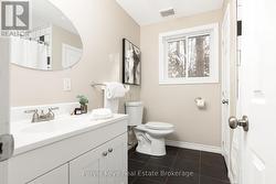Second floor - full 4PC bath - 