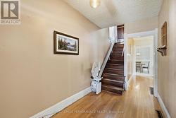 Stair lift to be removed by closing - 