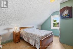 Bedroom 2 - 