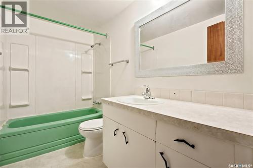 8 2620 5Th Avenue N, Regina, SK 
