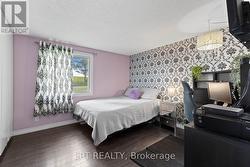 Primary Bedroom - 