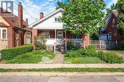 295 KESWICK Court  Hamilton, ON L8K 2S6