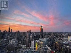 4203 - 488 UNIVERSITY AVENUE Toronto, ON M5G 0C1
