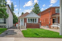 96 CEDARCREST BOULEVARD  Toronto, ON M4B 2P3