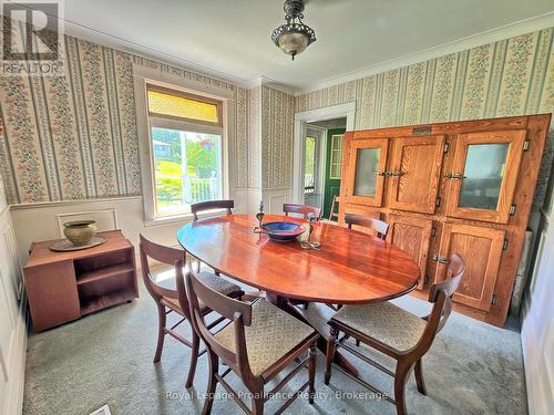 14 County Rd 2 Road, Otonabee-South Monaghan, ON - Indoor Photo Showing Dining Room