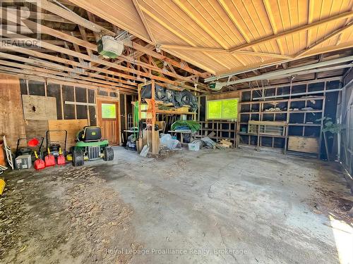 14 County Rd 2 Road, Otonabee-South Monaghan, ON - Indoor Photo Showing Garage