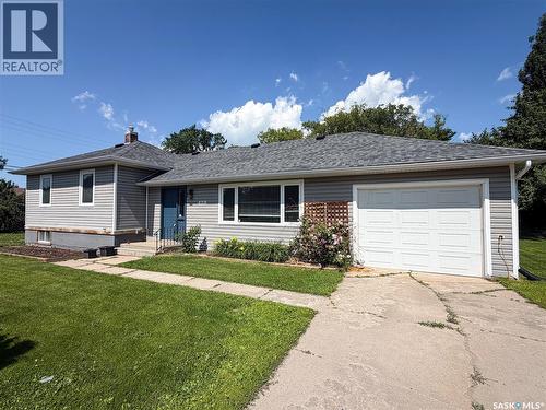 420 1st STREET W  Meadow Lake, SK S9X 1E5