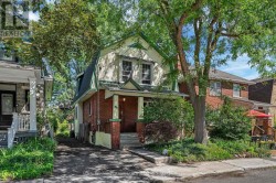 89 FENTIMAN AVENUE  Ottawa, ON K1S 0T7