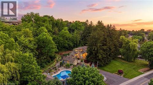 44 NEW MOUNTAIN Road  Stoney Creek, ON L8G 2R7