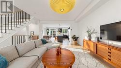 34 CURRAN HALL CRESCENT Toronto, ON M1G 0A2