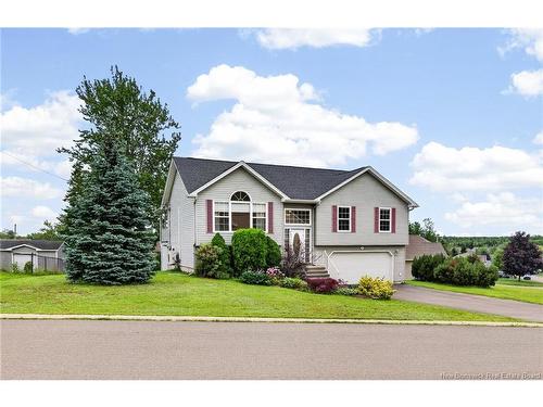 111 Meunier, Dieppe, NB 