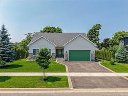 138 Still Water CRES  Fredericton, NB E3B 0V8