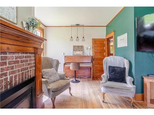 2 Central St, Doaktown, NB 