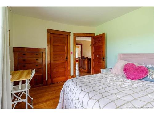 2 Central St, Doaktown, NB 