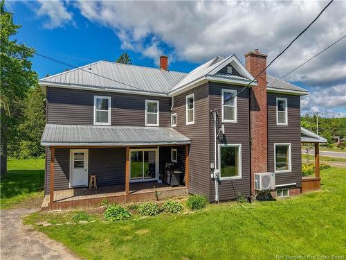 2 Central St, Doaktown, NB 