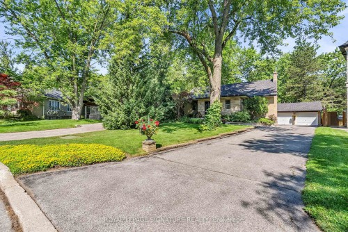 55 Hemford Crescent, Toronto, ON 