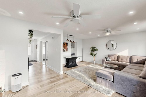 6906 Avila Road, Mississauga, ON 