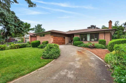 11 Regency Square, Toronto, ON - Outdoor